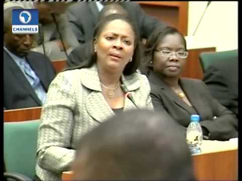 Video:SEC boss Arunma Oteh exposes Hon. Hembe -Channelstv