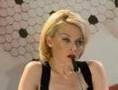 Kylie-Minogue-takes-