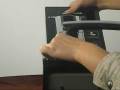 10 Open the door by the mechanical key on L 100