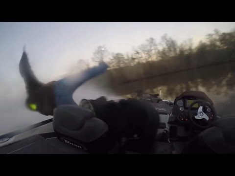 University Of Florida Bass Fishing Team Crashes Their Boat Badly