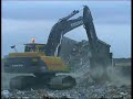 unloading an articulated tipper on a landfill site