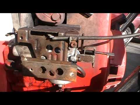 how to adjust a small engine carburetor