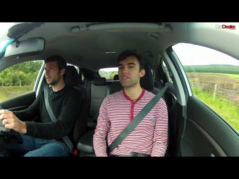 Hyundai i30 (2012 model) 1.6 CRDi Style Nav Road Test Review Hyundai i30 (2012 model) 1.6 CRDi Style Nav Road Test Review