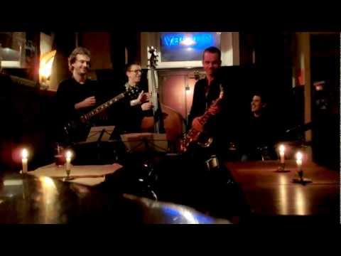olding - Live @ Glenn Miller Café, December 11, 2012 More on the quartet at: http://hansolding.com/hans-olding-quartet/