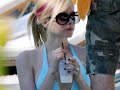 Avril Miami Beach 30-01-2008 (paparazzi)