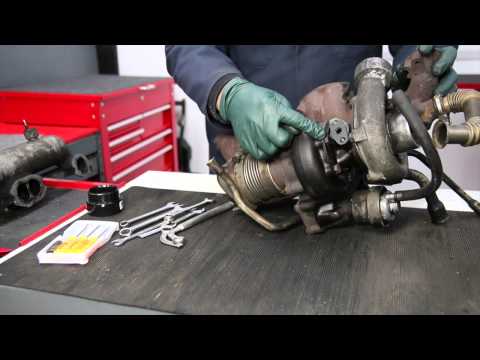 Removing a Turbocharger from a Mercedes OM617 Turbo Diesel Engine