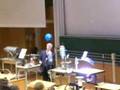 streitenberger lässt luftballon schweben