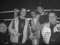 Faz tanto tempo eu te perdi,Tantos erros e loucuras em vão,Você foi embora, e fiquei aquiFrente a frente com a solidão...Eu olho em minha volta Quase tudo faz lembrar você A música no rádio As cenas da TV ,Me de mais uma chanceNunca e tarde pra recomeçar Minha trilha sonora, ta pedindo pra você voltar..Diz que vem agora, Diz que da uma chance pra nós dois,Traz você de volta, Deixa o passado pra depoisVem me dar prazer Nosso filme vai ser um romance eu e você!!!...Nessa nossa historia eu não imagina te perder,Na minha memória só rolavam cenas de prazer, E agora estou tão triste, emplorando pra você voltarEu prometo nunca mais te machucar Prometo nunca mais te maxucar!!! ;x Amoo você entenda!! x)