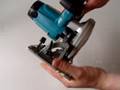 Changing blade on Makita LXT cordless circular saw BSS610