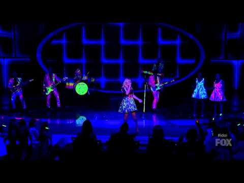 kelly clarkson - Read our response here: http://www.electrojams.com/2013/04/11/kelly-clarkson-performs-people-like-us-on-american-idol-and-rips-off-rave-scene/ Send us your m...