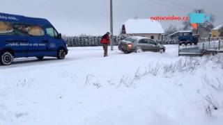 VIDEO DNE: Sníh zasypal Česko! Nezapadněte!