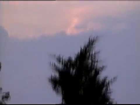 UFO in Cloud November 2009 - Strange weather phenomenon - Strange lights - What the?!