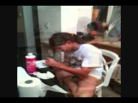 how to drain nail blood