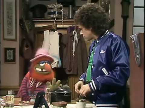 The Muppet Show - Leo Sayer