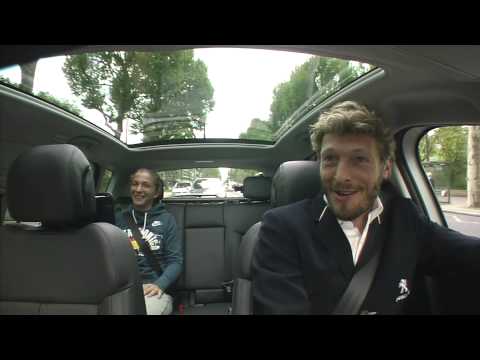 Garros - Feel the emotions of the champions, on the way to Roland-Garros // Partagez les émotions des champions, sur la route de Roland-Garros facebook.com/roadtorola...