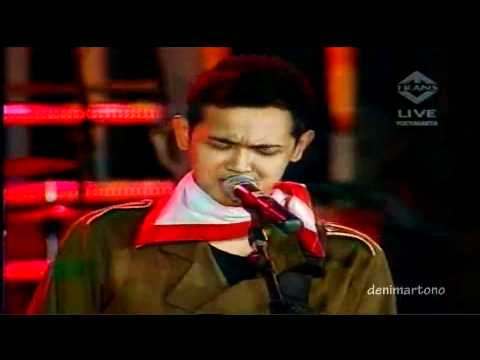Bondan Prakoso & Fade 2 Black