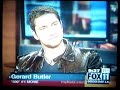 okay people.....this is an interview of course with our favorite scot! i was caught off guard one morning he was here in la on my favorite morning show!, so..... i grabbed my camera and decided later to post it here. i appologize for shaking the camera :)