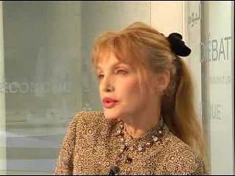 Arielle Dombasle
