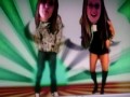 Ky and Avi havin a bit o\