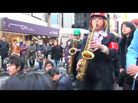 「クレオパトラの夢」(Street Jazz Sax Ensemble)