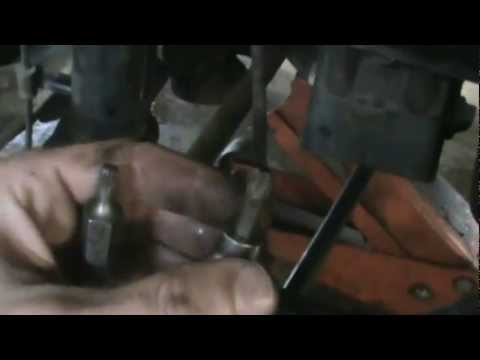 how to replace lexus rx300 rear struts