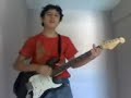 yo tocando mi cancion compuesta llamada \"duvalin\"
