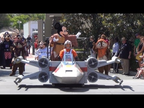 Legends Of The Force Celebrity Motorcade - Star Wars Weekends 2013, Disney's Hollywood Studios