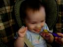Adrian Valbuena comiendo mango II