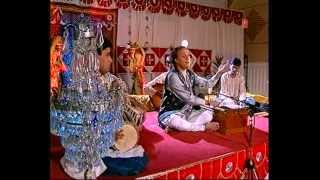 Is Tarah Mohabbat Ki (Official Video) - Chandan Da