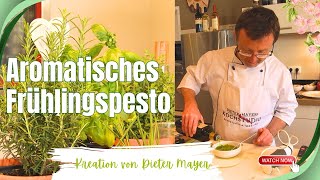 Klassische Kr&auml;uterpesto mit Pinienkernen