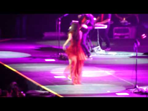 Selena Gómez ofreció concierto de una hora en Chile