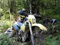 ROBER un autentico jabali endurero con su husaberg y todo un personaje.El tio es un fiera andando en moto y un cachondo.Menudas risas nos pegamos en el ENDURO RESISTENCIA en Trevias (ASTURIAS).MUY BUENA GENTE POR ALLI, saludos a todos de PACOJONES