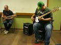 dando uma palinha com meu fender geddy lee - musica 1