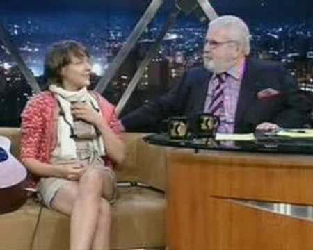 Mallu Magalhães - Programa do Jô [Parte 2 de 4]