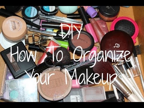 how to organize makeup