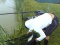 Mounia la \"boutchouna ferera\" Vs un black bass !