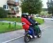 3 Zigenare På Stegrande Vespa