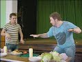 Check out Neil & Neil, the barwizards from Britain's Got Talent, showing us how to make a sandwich with flair. Tutorials on www.hellmannssqueezy.com