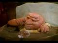 Baby morde a cauda