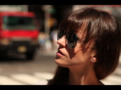 New York - Giretto per Midtown East, profumerieeeeeee, cibo americano e serata per i locali di Tribeca! :-P Il mio canale: http://www.youtube.com/user/PepperChocolate84...