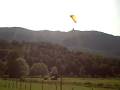 videos de Paraglider landing at Kobarid landing area