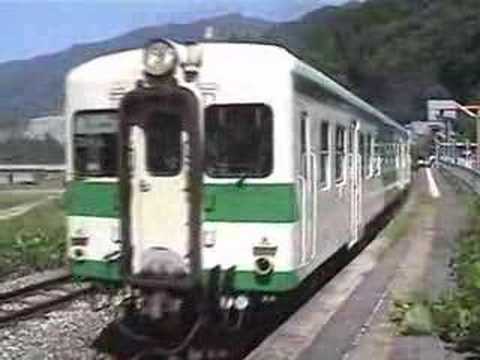 糸魚川へ気動車に乗りに