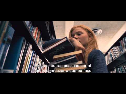 Carrie - A Estranha | Trailer 2 legendado | 6 de dezembro nos cinemas