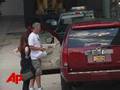 Raw Video: Favre Leaves Packers Camp
