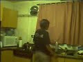 Yo, de peque�o (13) escupiendo la cortina
