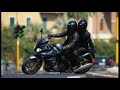 Motociclisti strana, meravigliosa gente