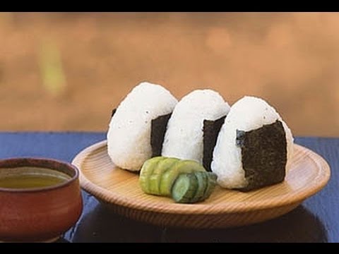 onigiri - If any of you are having hard time to make triangle shaped onigiri, this video might be help? I used Japanese short grain rice (regular sticky rice, sushi ri...