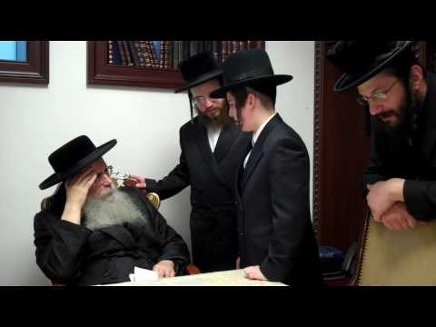 Bochur K’Halachah by Dinover Rebbe Rabbi Yitzchok Yaakov Rabinowitz in Williamsburg