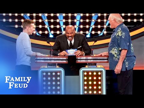 Terry Bradshaw BEGS Steve Harvey to ask a football question! | Celebrity Family Feud