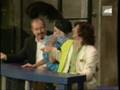 seferlis gelwn lave taksitzhs psinakis